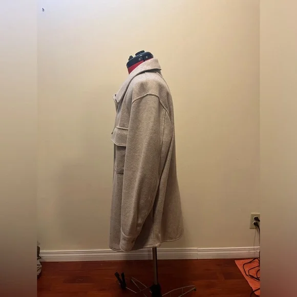 Dynamite Sweater/Jacket - Picture 4 of 5